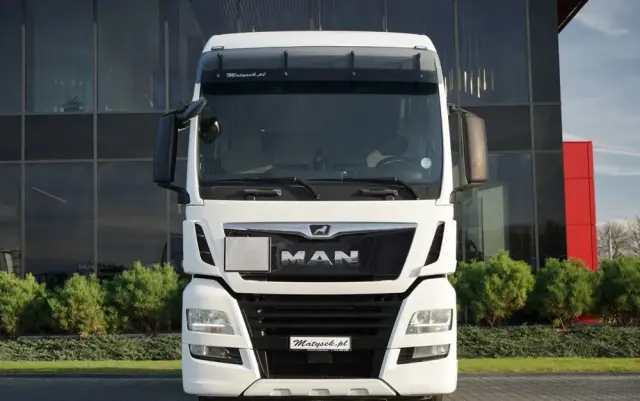 MAN TGX 18.470 / LOW DECK / MEGA / REGULOWANE SIODŁO / 2020 ROK / NAVI 