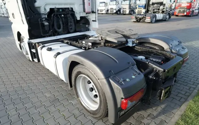MAN TGX 18.470 / LOW DECK / MEGA / REGULOWANE SIODŁO / 2020 ROK / NAVI 