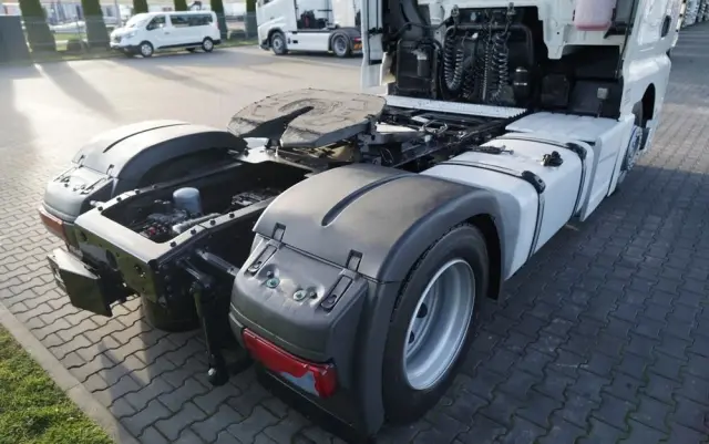 MAN TGX 18.470 / LOW DECK / MEGA / REGULOWANE SIODŁO / 2020 ROK / NAVI 