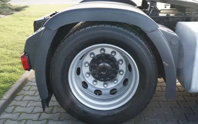 MAN TGX 18.470 / LOW DECK / MEGA / REGULOWANE SIODŁO / 2020 ROK / NAVI 