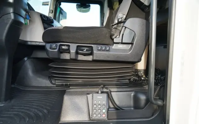 MAN TGX 18.470 / LOW DECK / MEGA / REGULOWANE SIODŁO / 2020 ROK / NAVI 