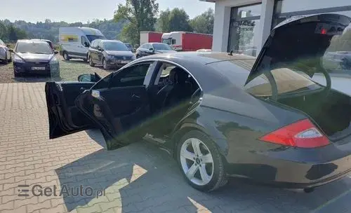 MERCEDES-BENZ CLS 