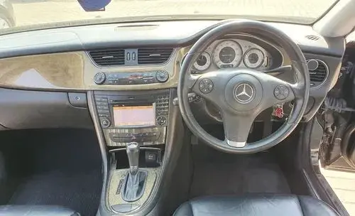 MERCEDES-BENZ CLS 