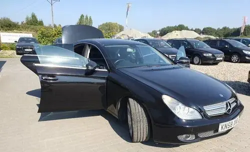 MERCEDES-BENZ CLS 
