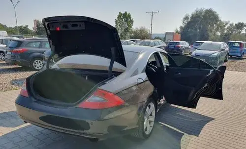 MERCEDES-BENZ CLS 
