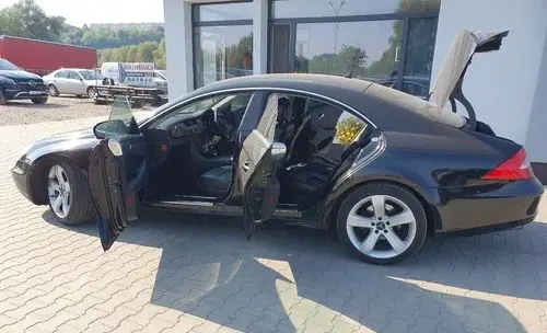 MERCEDES-BENZ CLS 