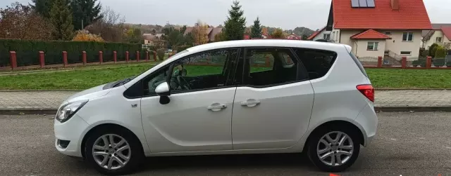 OPEL Meriva 