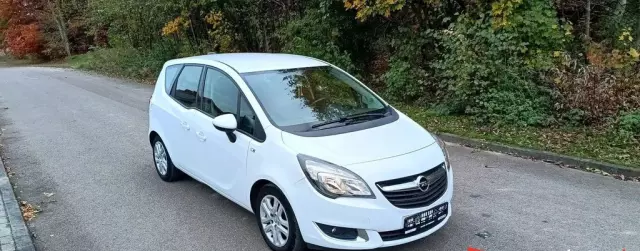 OPEL Meriva 