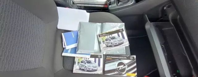 OPEL Meriva 