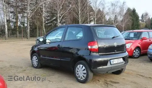 VOLKSWAGEN Fox 