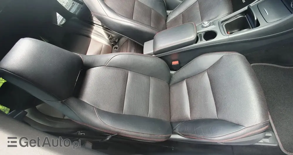 MERCEDES-BENZ CLA 220 (CDI) d 7G-DCT AMG Line