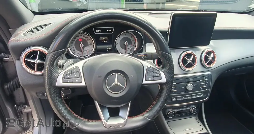 MERCEDES-BENZ CLA 220 (CDI) d 7G-DCT AMG Line