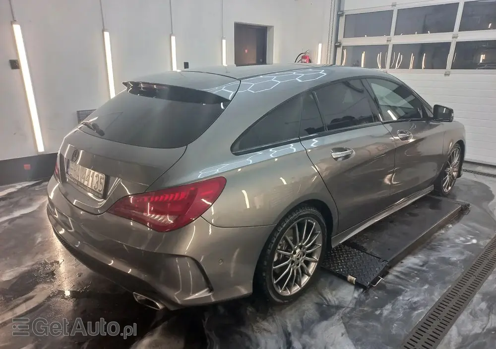 MERCEDES-BENZ CLA 220 (CDI) d 7G-DCT AMG Line