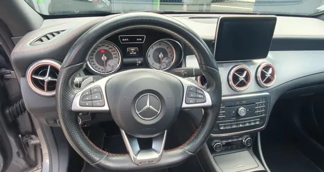 MERCEDES-BENZ CLA 220 (CDI) d 7G-DCT AMG Line