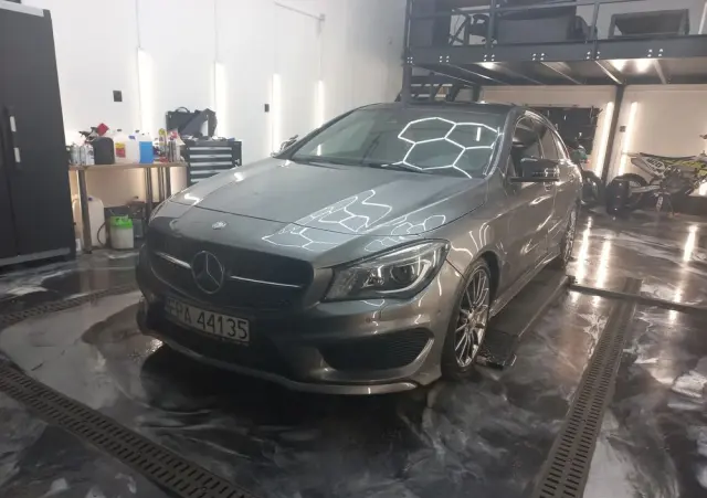 MERCEDES-BENZ CLA 220 (CDI) d 7G-DCT AMG Line