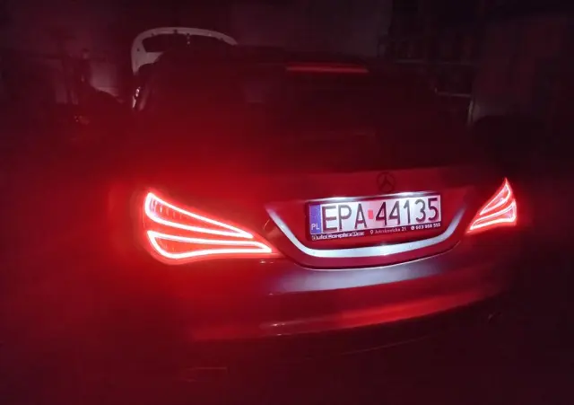 MERCEDES-BENZ CLA 220 (CDI) d 7G-DCT AMG Line