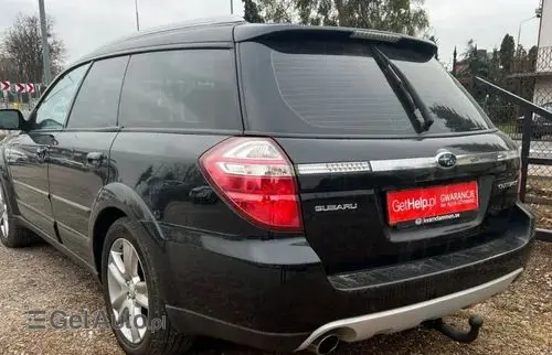 SUBARU Outback 