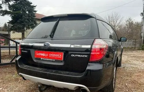 SUBARU Outback 