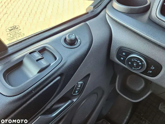 FORD Transit Trend