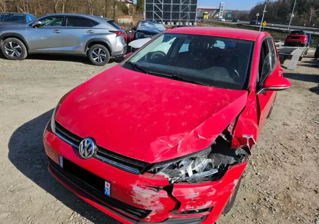 VOLKSWAGEN Golf 1.6 TDI BlueMotion Technology DSG Comfortline