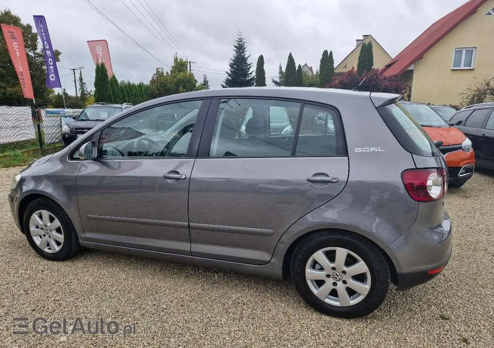 VOLKSWAGEN Golf Plus 