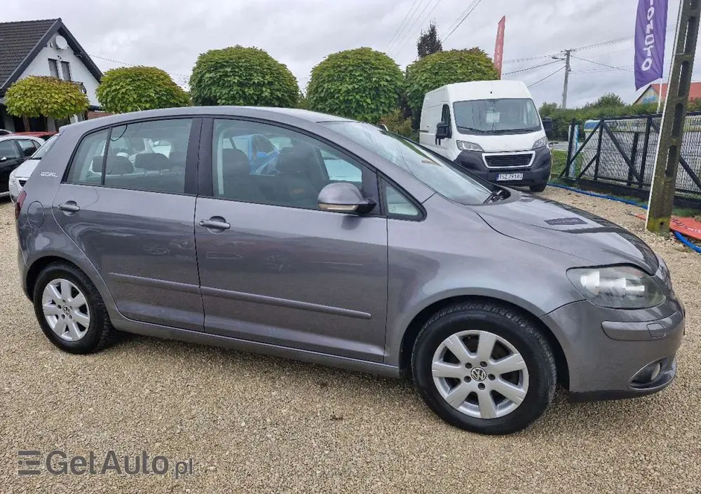 VOLKSWAGEN Golf Plus 