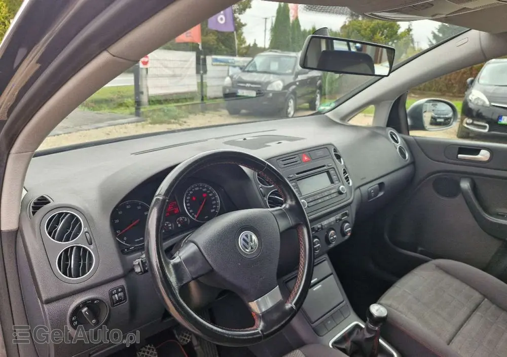 VOLKSWAGEN Golf Plus 