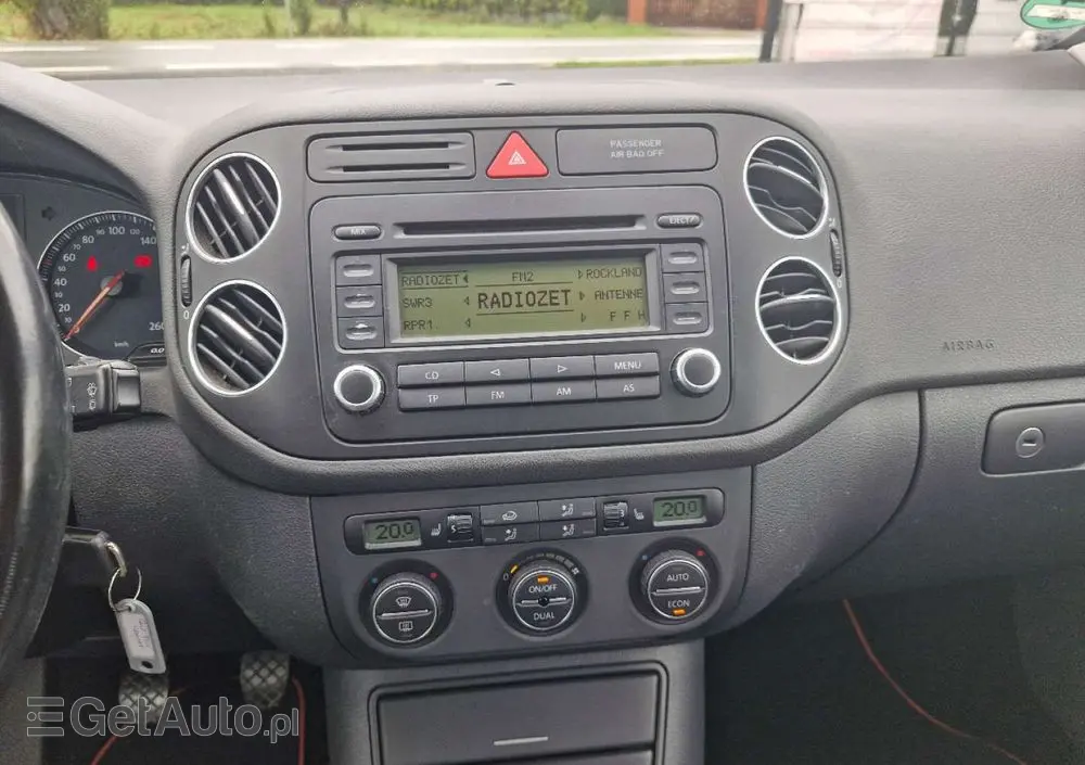 VOLKSWAGEN Golf Plus 