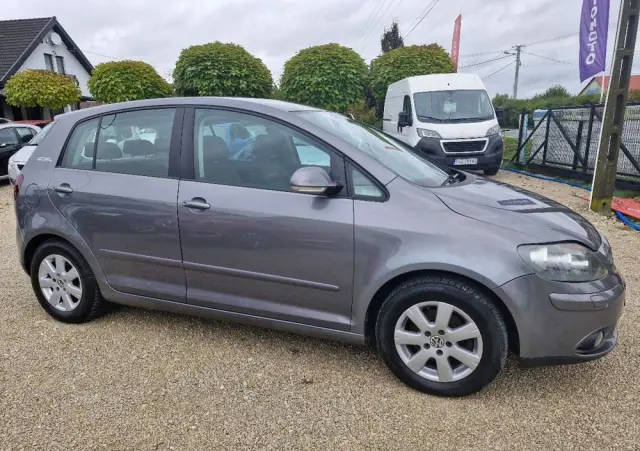 VOLKSWAGEN Golf Plus 