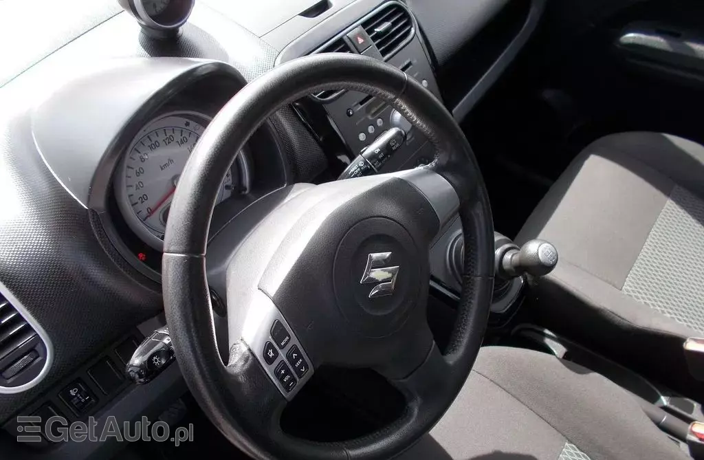 SUZUKI Splash 