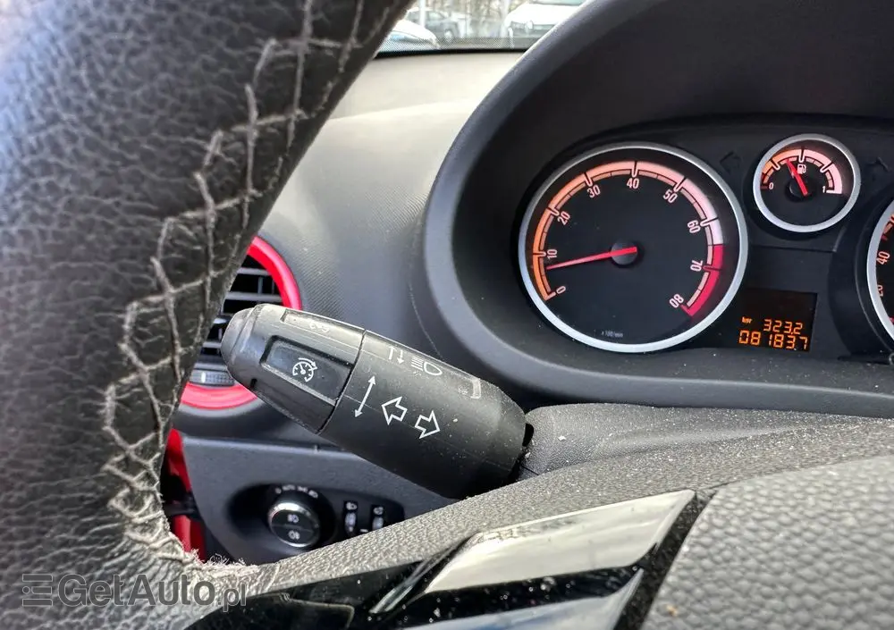 OPEL Corsa 1.4 Selection