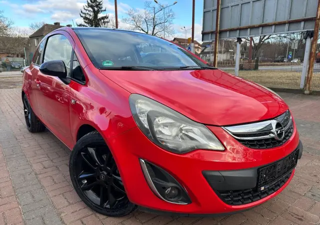 OPEL Corsa 1.4 Selection