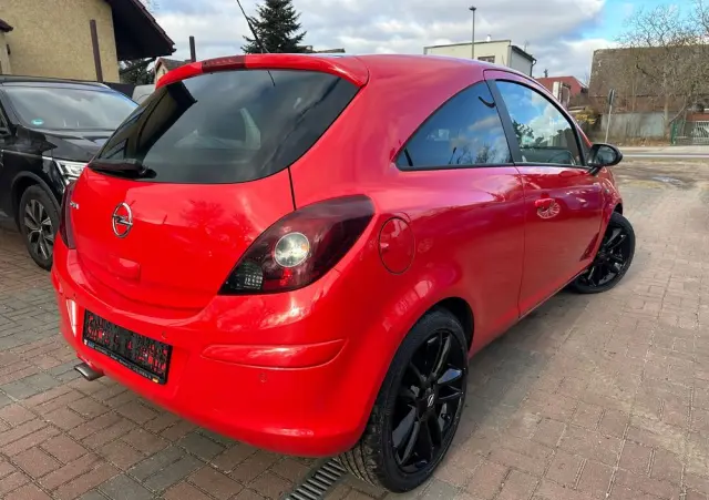 OPEL Corsa 1.4 Selection