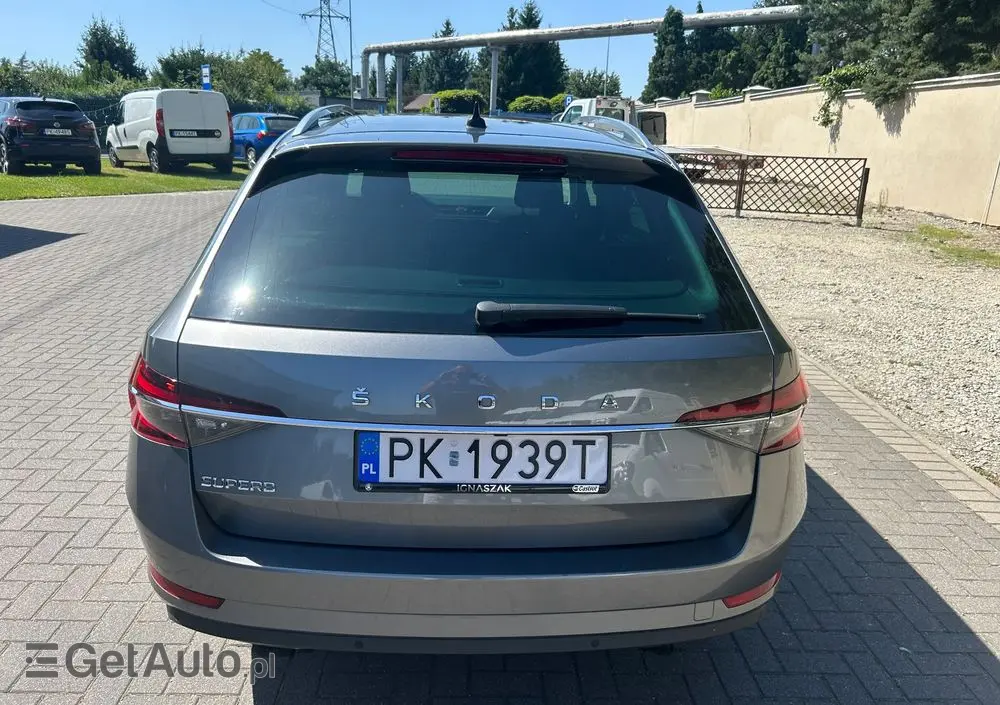 SKODA Superb 2.0 TSI DSG Style