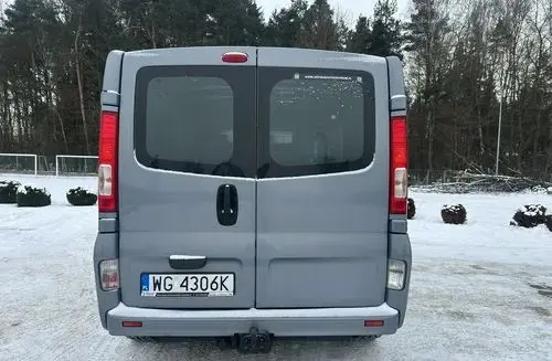 OPEL Vivaro 