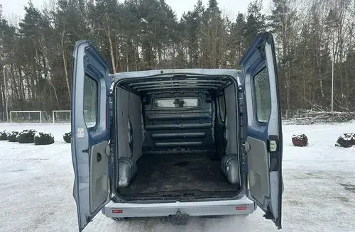 OPEL Vivaro 