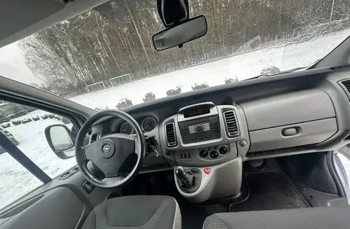 OPEL Vivaro 