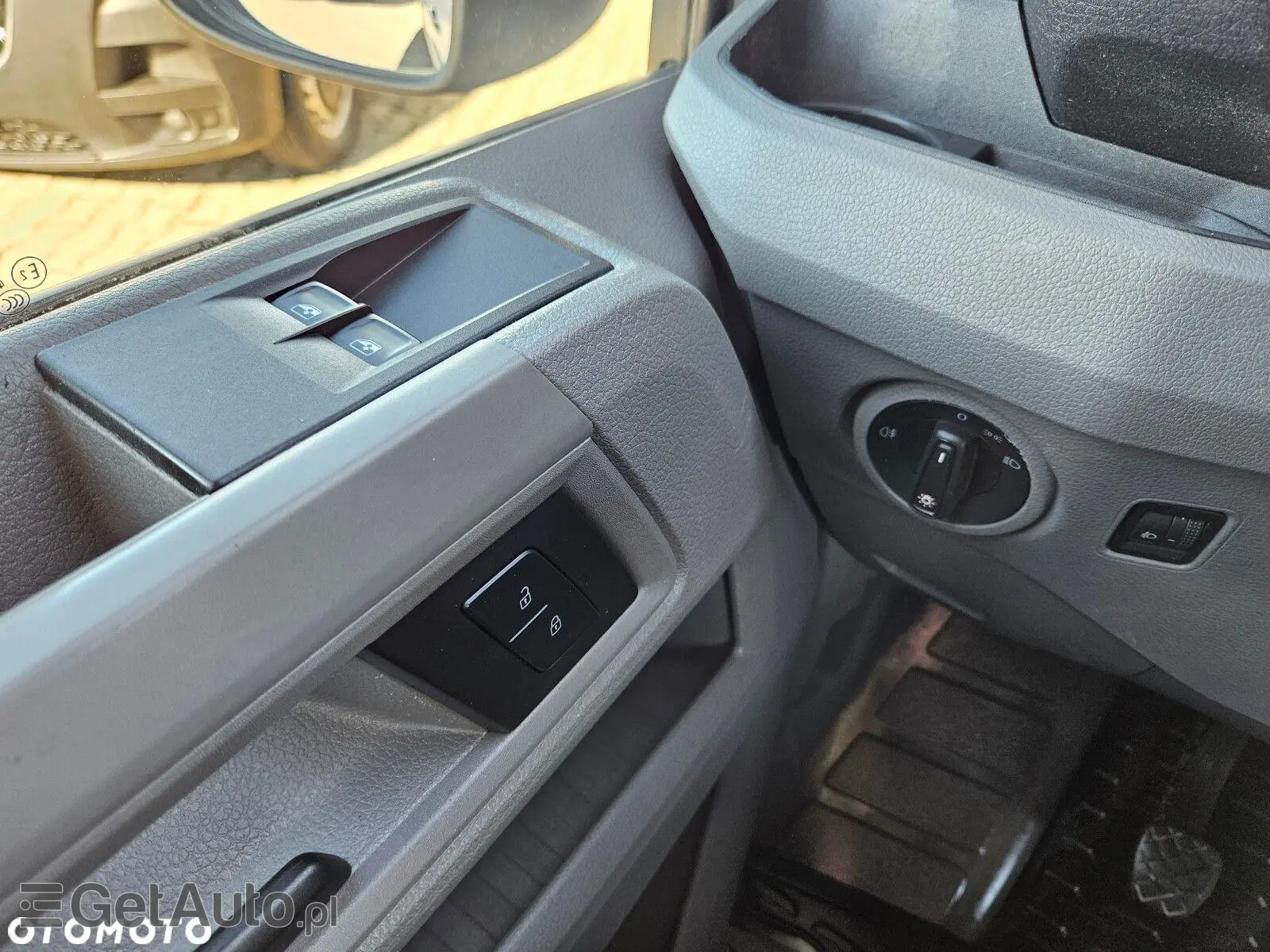 VOLKSWAGEN Crafter L