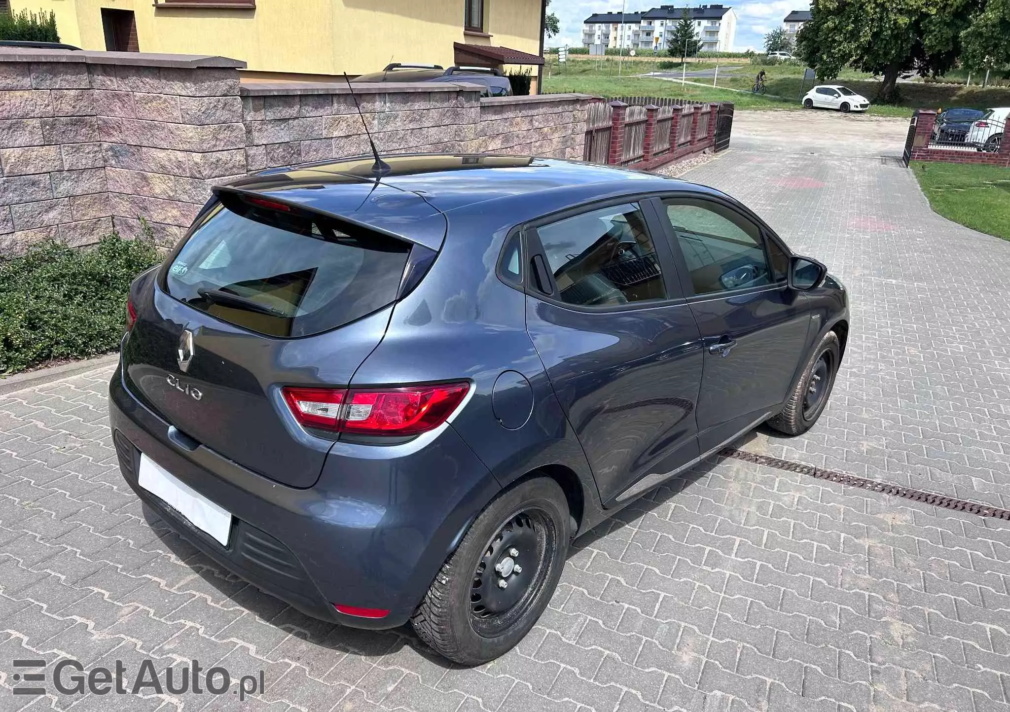 RENAULT Clio 0.9 Energy TCe Intens