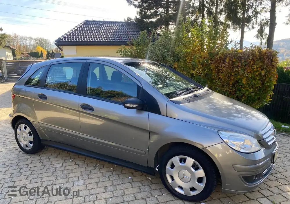 MERCEDES-BENZ Klasa B 