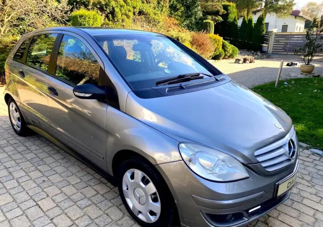 MERCEDES-BENZ Klasa B 