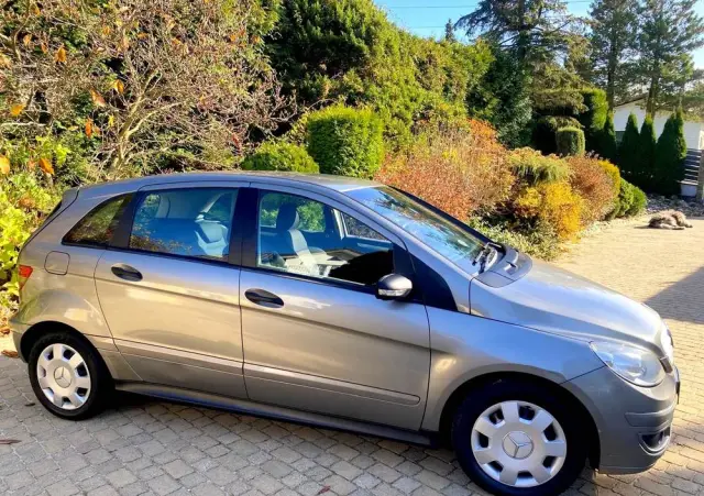 MERCEDES-BENZ Klasa B 