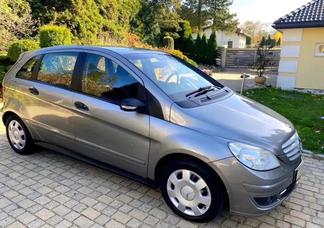MERCEDES-BENZ Klasa B 