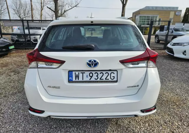 TOYOTA Auris 1.8 VVT-i Hybrid Automatik Executive