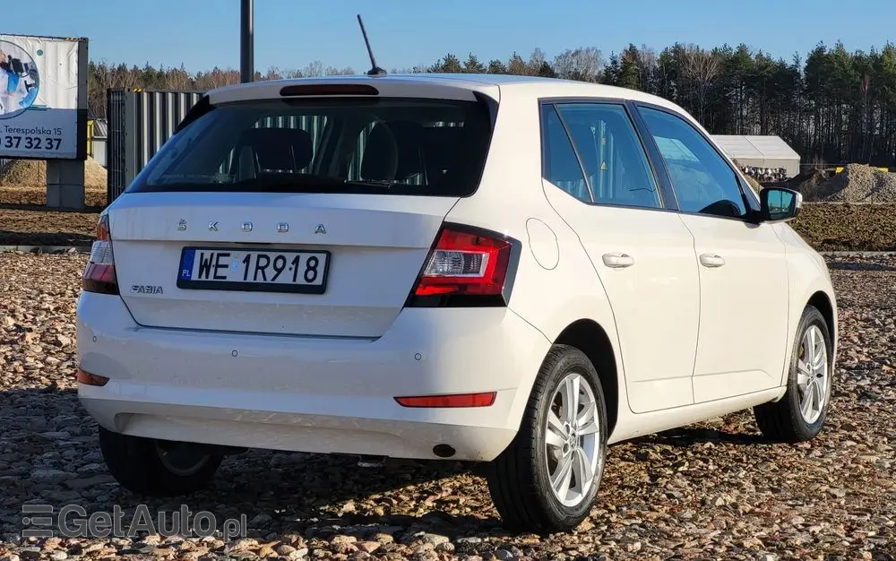 SKODA Fabia 1.0 Ambition