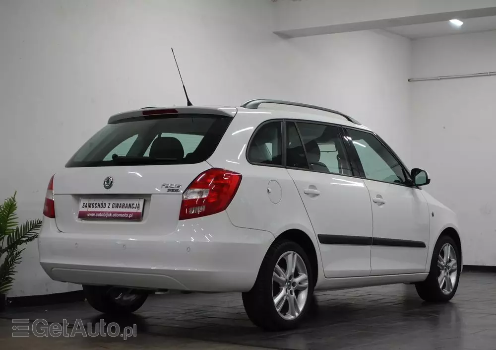 SKODA Fabia 1.4 16V Combi Sport