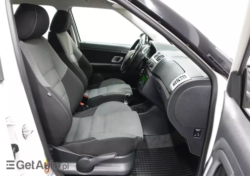 SKODA Fabia 1.4 16V Combi Sport