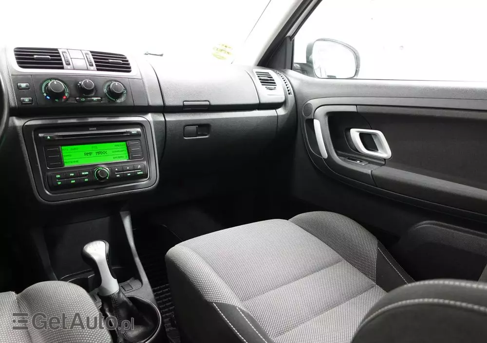 SKODA Fabia 1.4 16V Combi Sport