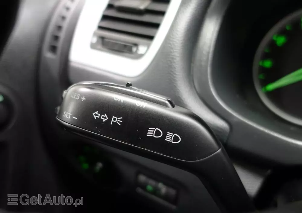 SKODA Fabia 1.4 16V Combi Sport