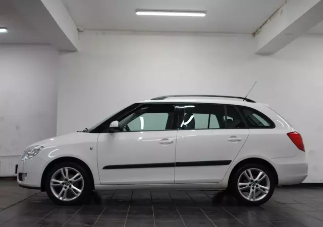 SKODA Fabia 1.4 16V Combi Sport